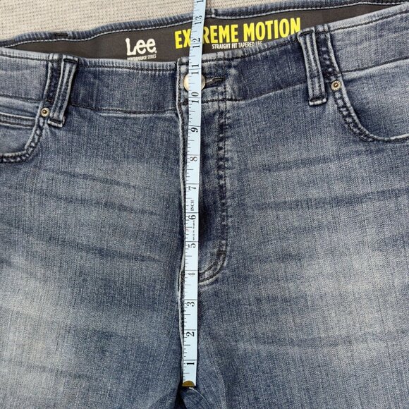 Lee Performance Mens Blue Denim Jeans Extreme Motion Straight Tapered Leg 40X30 - Picture 8 of 11